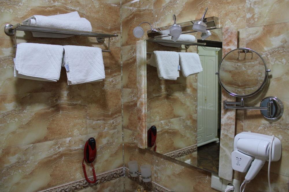 Elegant Boutique Rustaveli Hotell Tbilisi Eksteriør bilde