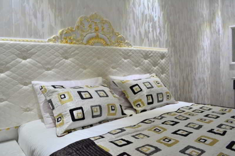 Elegant Boutique Rustaveli Hotell Tbilisi Eksteriør bilde