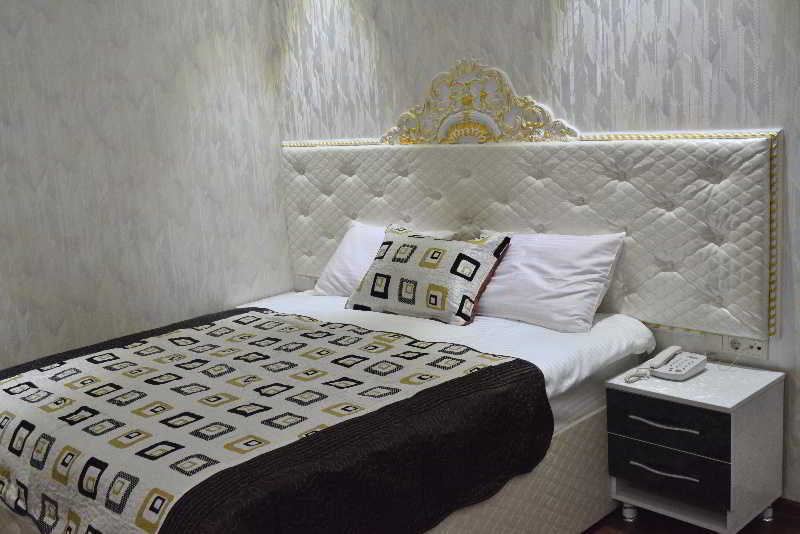 Elegant Boutique Rustaveli Hotell Tbilisi Eksteriør bilde