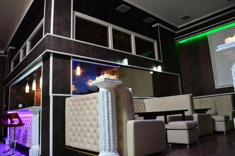 Elegant Boutique Rustaveli Hotell Tbilisi Eksteriør bilde