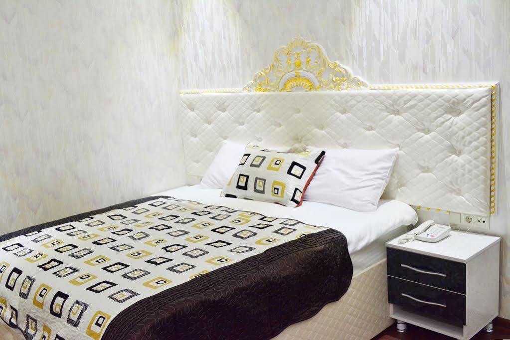 Elegant Boutique Rustaveli Hotell Tbilisi Eksteriør bilde