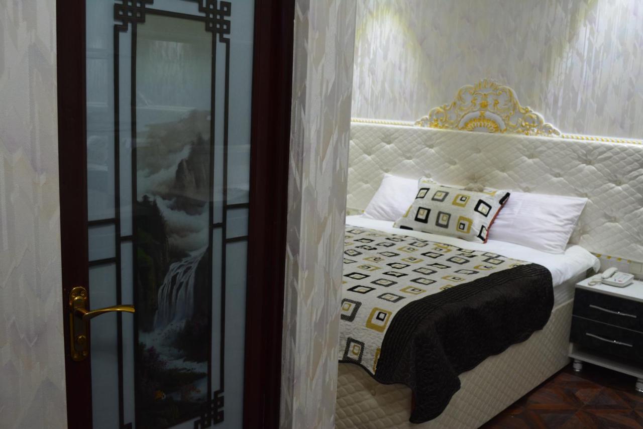 Elegant Boutique Rustaveli Hotell Tbilisi Eksteriør bilde