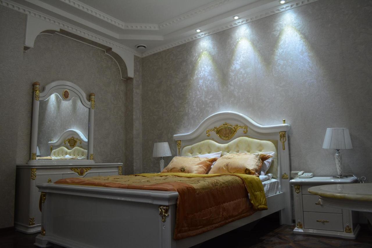 Elegant Boutique Rustaveli Hotell Tbilisi Eksteriør bilde