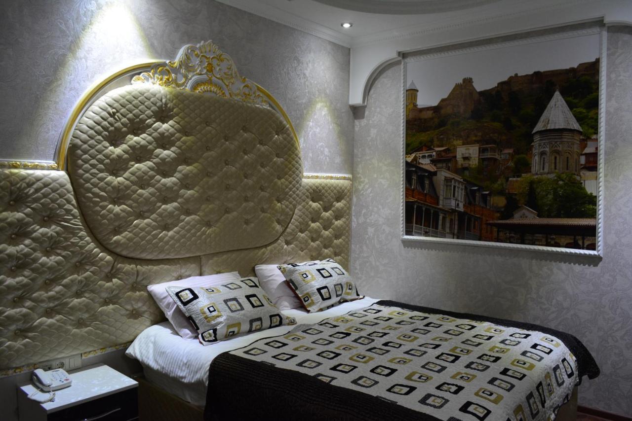 Elegant Boutique Rustaveli Hotell Tbilisi Eksteriør bilde
